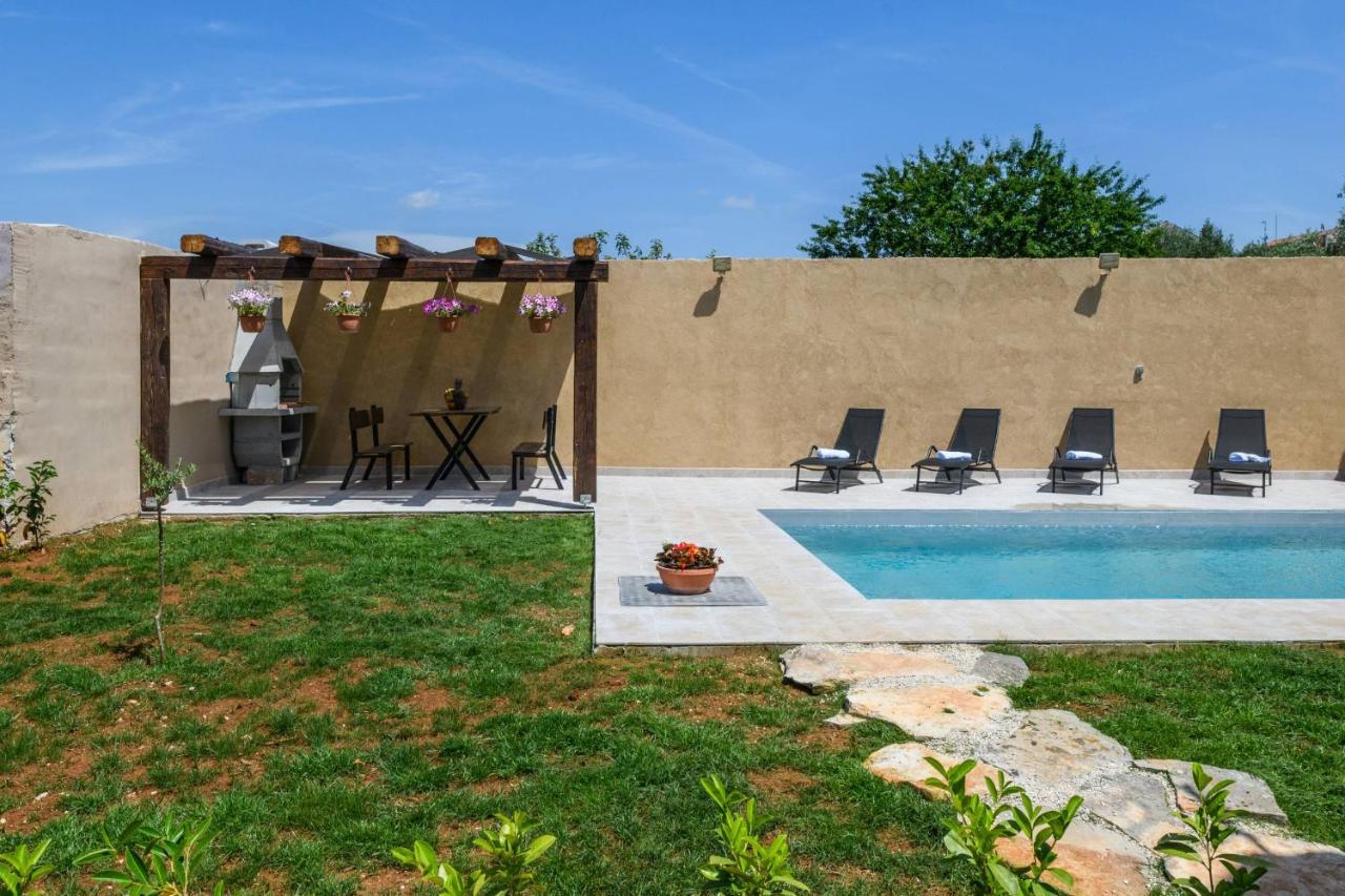 House Boky Holiday home
