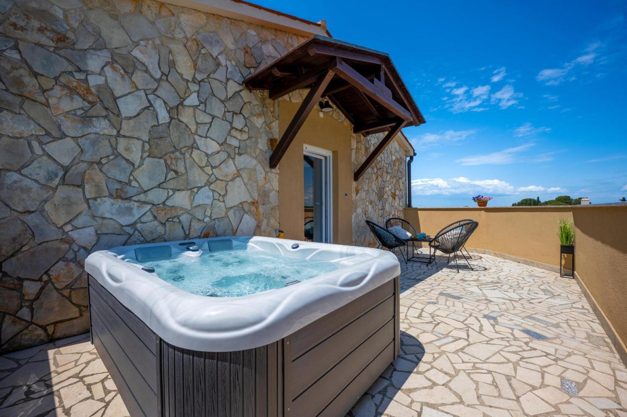 House Boky Holiday home